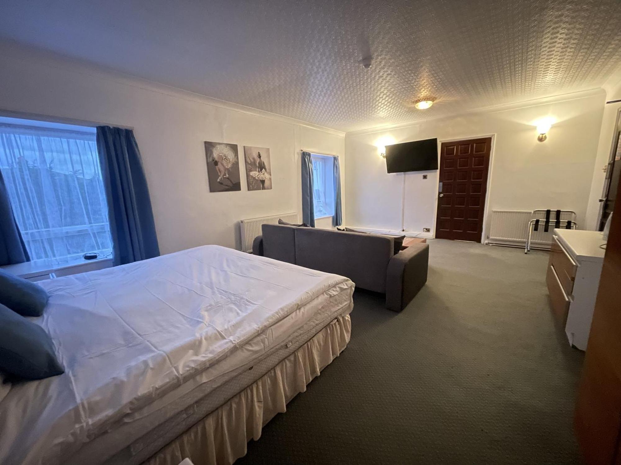 The Dolphin Hotel غريت يورماوث المظهر الخارجي الصورة