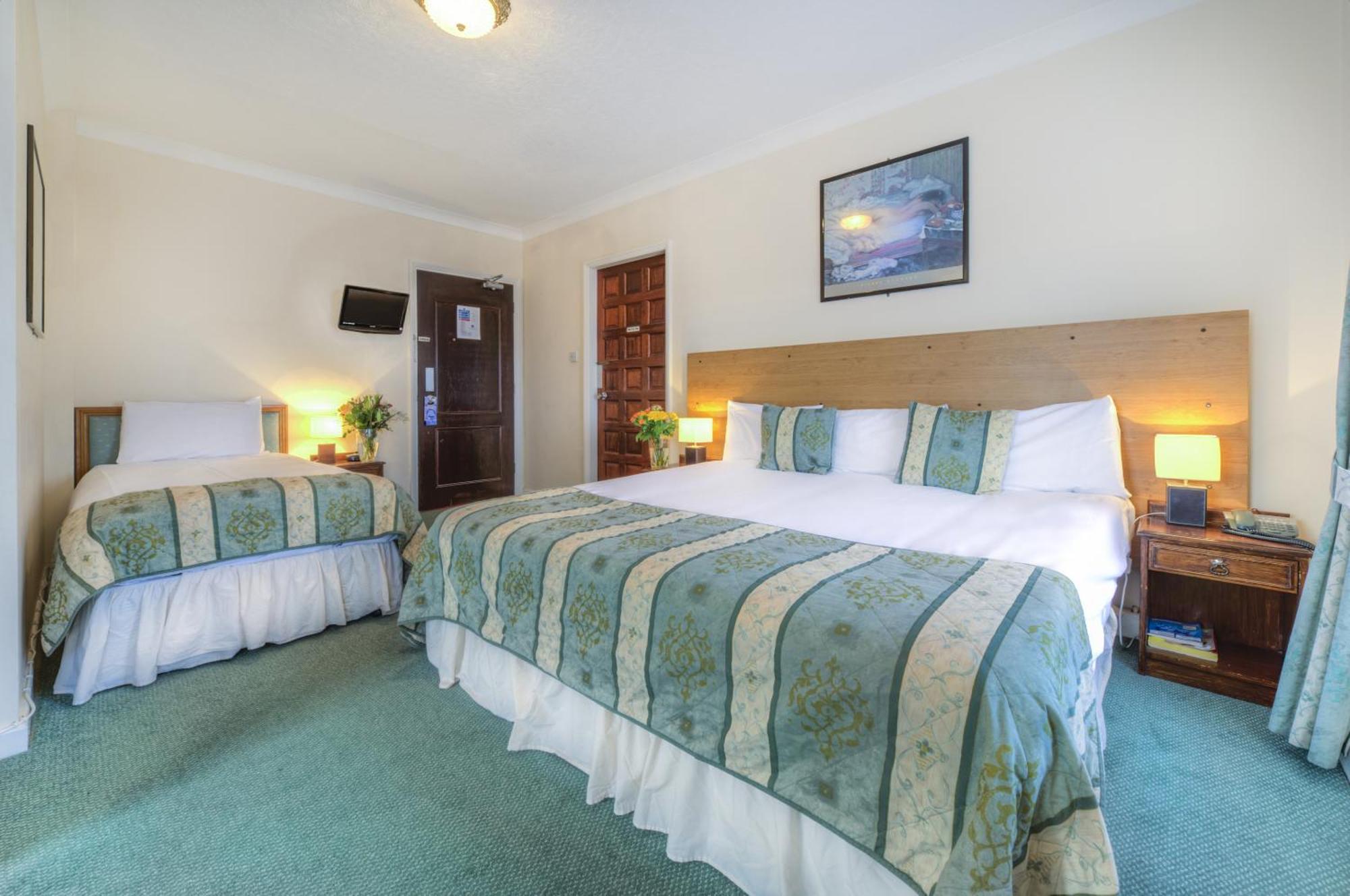 The Dolphin Hotel غريت يورماوث الغرفة الصورة