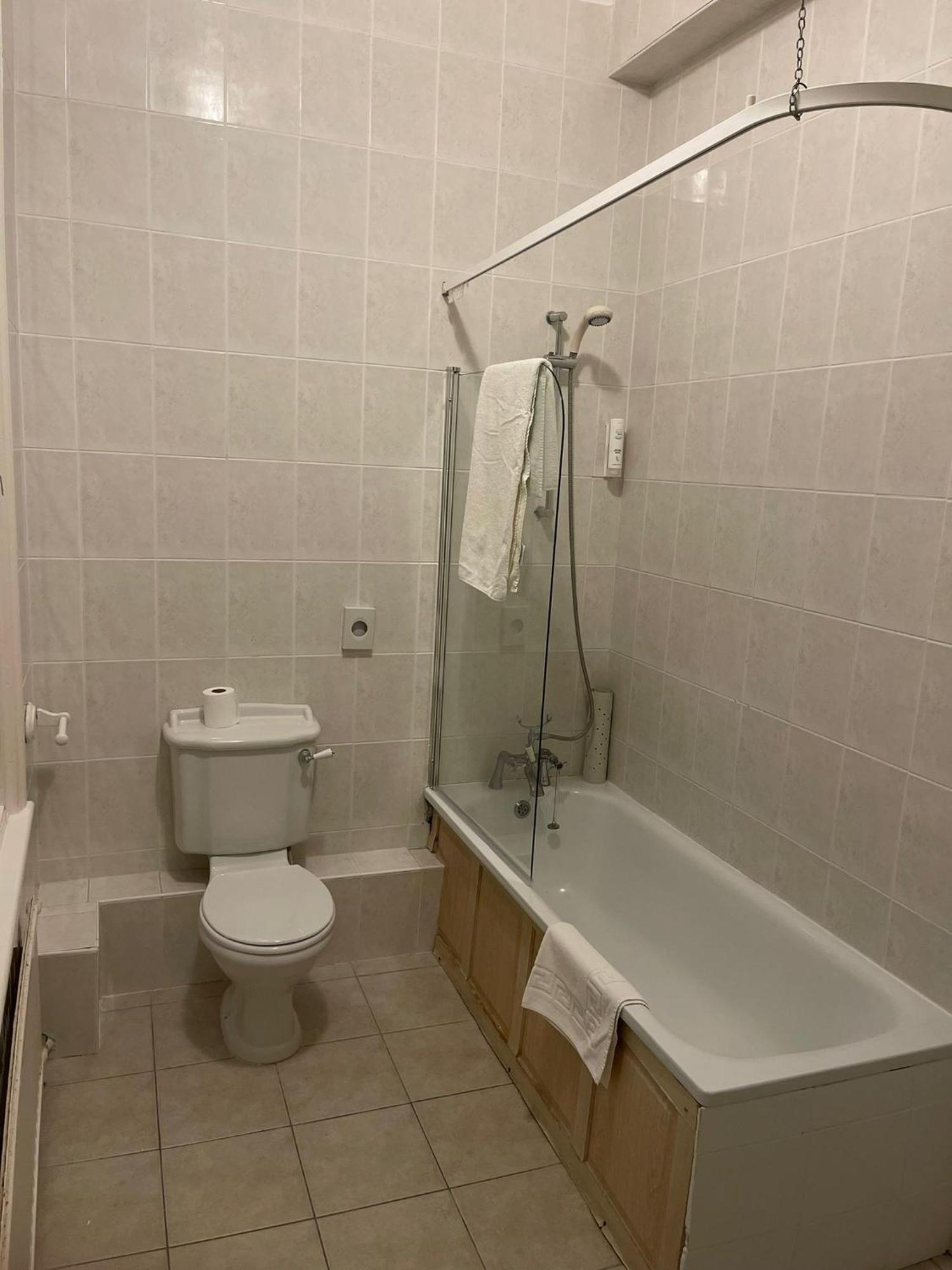 The Dolphin Hotel غريت يورماوث الغرفة الصورة